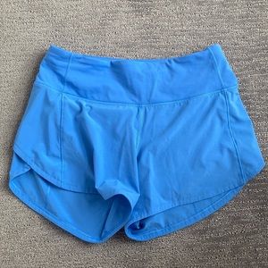 Lululemon mid rise 4 inch